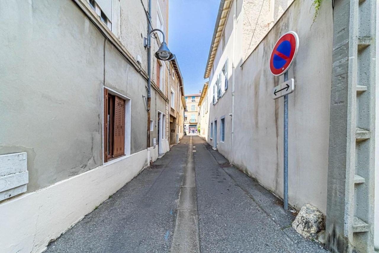 Quiet & Comfortable Studio Near Lyon Sainte-Foy-lès-Lyon Exteriör bild
